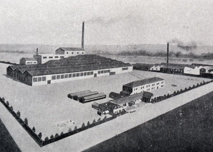Construction of the company’s first production facility, the Hiranuma Plant, was completed in Hiranuma-cho, Yokohama. (1920)