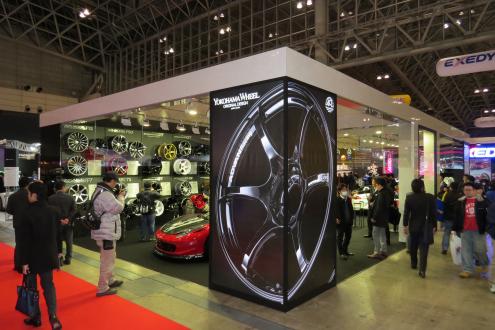 YOKOHAMA aluminum wheel booth (Tokyo Auto Salon 2014)