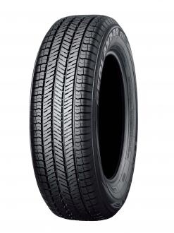 “GEOLANDAR G91” Tire shown is a different size from tires used on Mazda CX-4.