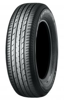 “GEOLANDAR G98” Tire in photo differs in size from those installed on the Mazda CX-5.