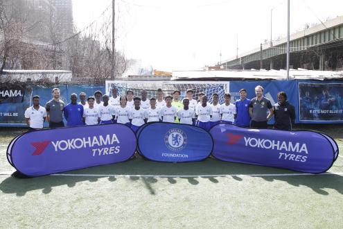 Commemorative picture in the Chelsea FC’s football training camp