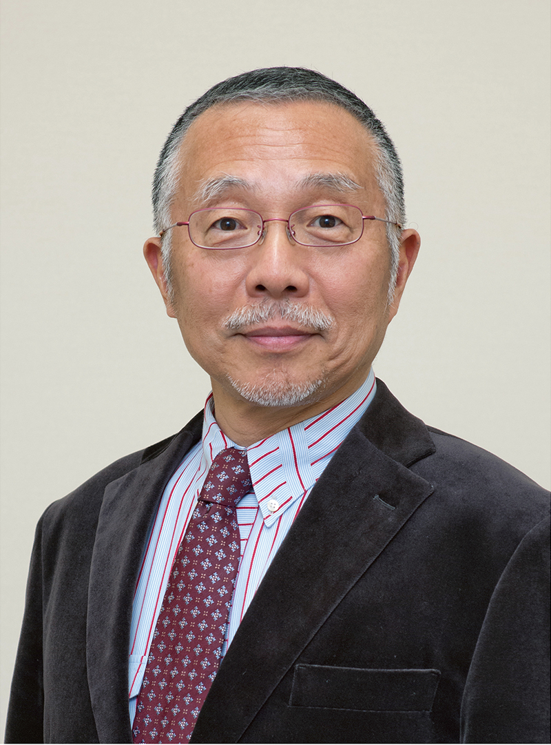 山根 節