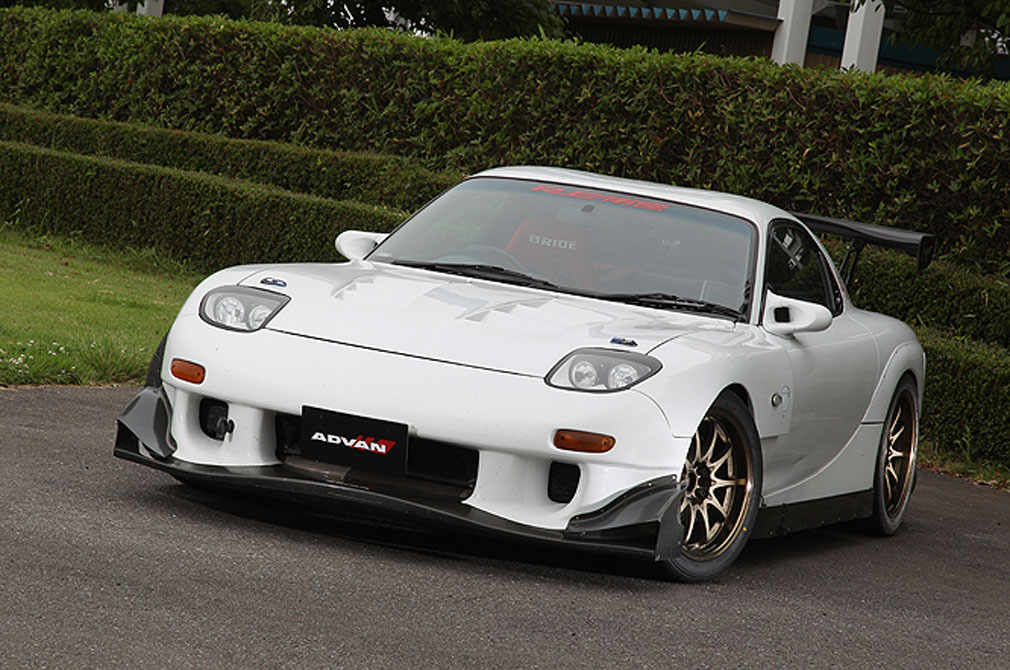 Mazda Rx 7 Fd3s Re雨宮 全国の有名ショップの協力を得て Advan