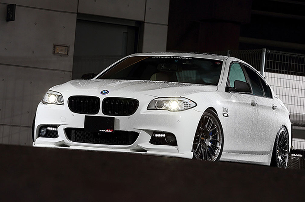 BMW ActiveHybrid 5 [F10] 2014y / studie東京