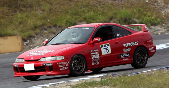N1クラス「ADVAN ペトロナス インテグラ」（箕輪雄介選手）