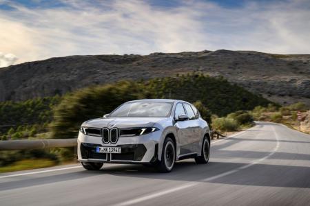 BMW iX3 (Copyright: BMW Group) *The above photo is used with the permission of BMW Group only for press. Reprint or other usage of this image without prior permission from BMW is strictly prohibited.