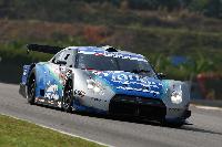 ADVANレーシングタイヤを装着して優勝した「WOODONE ADVAN Clarion GT-R」