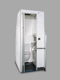 Boeing installed Yokohama's 5,000th lavatory module for the 737 in an aircraft delivered to American Airlines in March 2010.