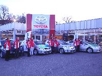 Four TOYOTA hybrid vehicles and TEAM MECA SPORT PASSION