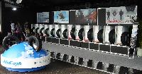 ヨコハマPRブースの市販用タイヤコーナー（2011年）