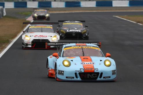 開幕戦のGT300クラスで3位入賞した「GULF NAC PORSCHE 911」