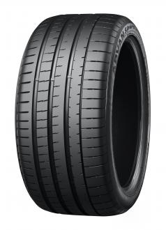 An “ADVAN Sport V107”  size 325/35ZR22 114Y rear tire that will come as OE on the new GLE 63 4MATIC+ and the new GLE 63 4MATIC+ Coupe