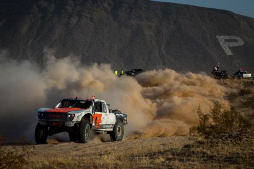Trick truck driven by Justin Lofton in action at the 2020 BlueWater Desert Challenge