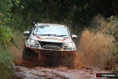 ＃108 Toyota Fortuner (4th place)