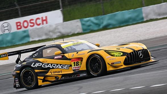 GT300 Round 3 winner UPGARAGE AMG GT3