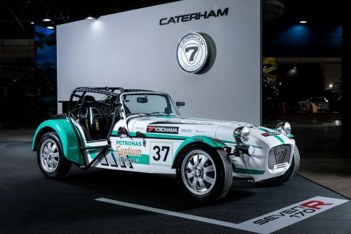 SEVEN 170 CUP competing in the CATERHAM CUP JAPAN
