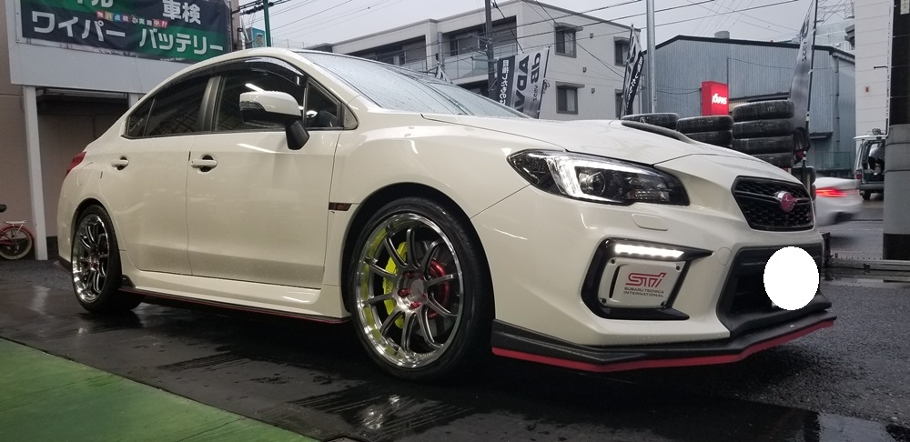  WRX STI　6POTに　ADVAN  RS-DF Pro ハイパーブラック 19インチを装着！