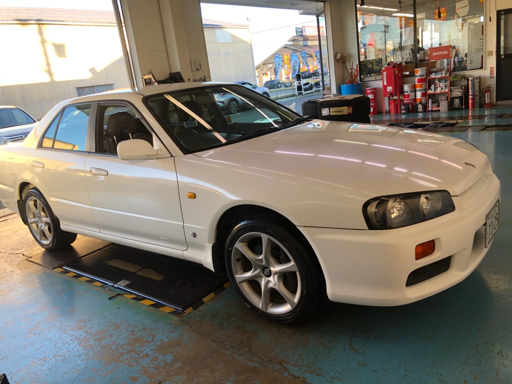 スカイライン&times;ADVAN dB v552