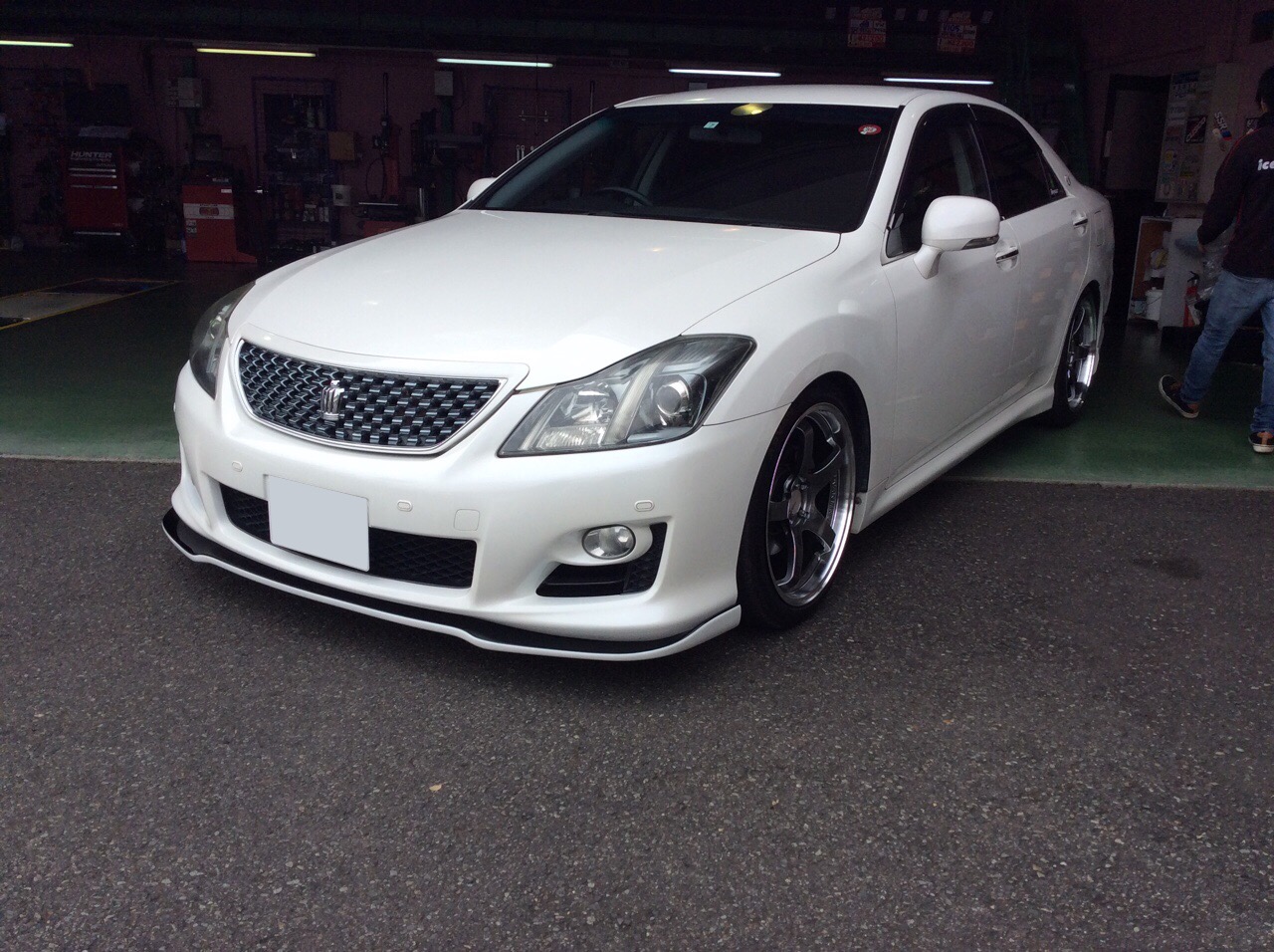 リップスポイラー取付けしました。