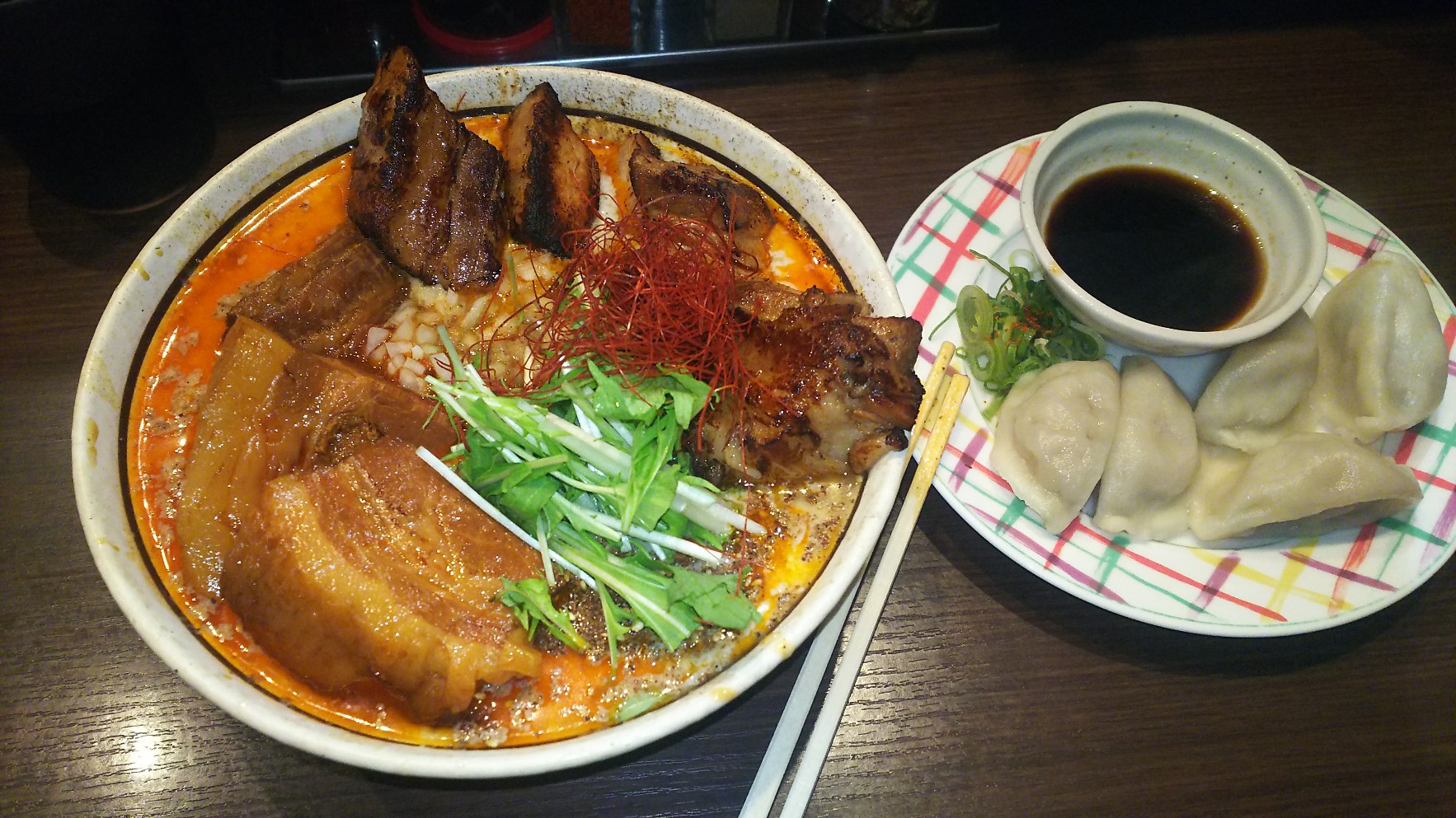旨いラーメン食べてきました♪