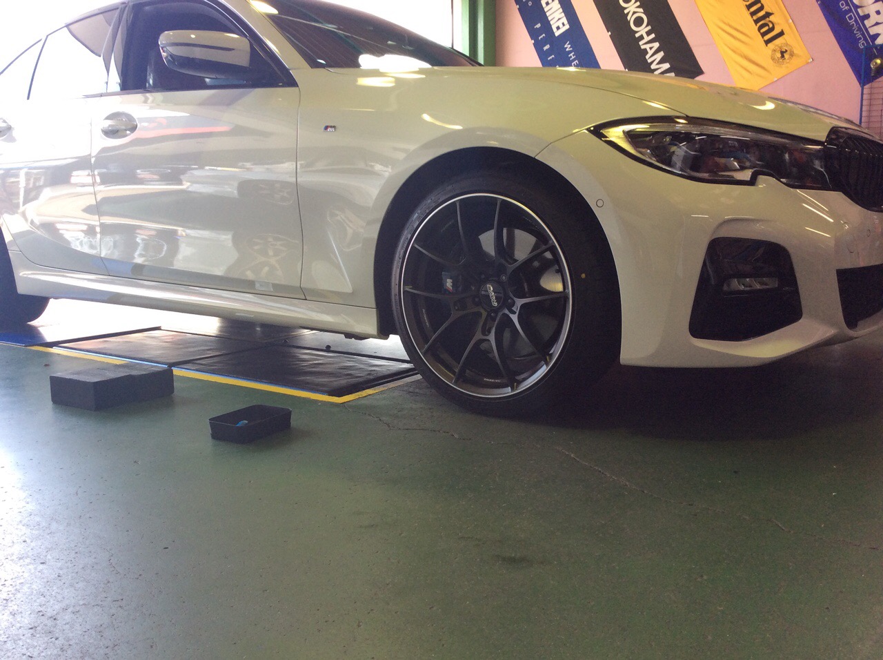 BMW3シリーズにレイズ！