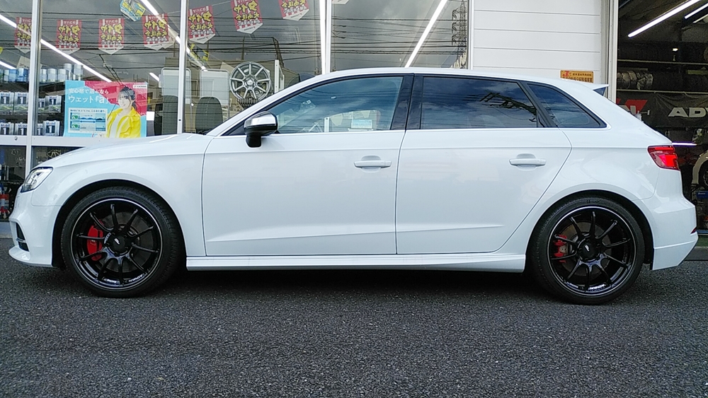 アウディ S3に ADVAN Racing RZⅡを取付！