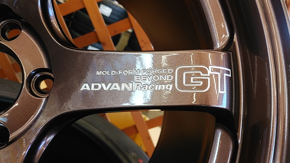 ADVAN Racing GT Beyondが遂に到着しました！