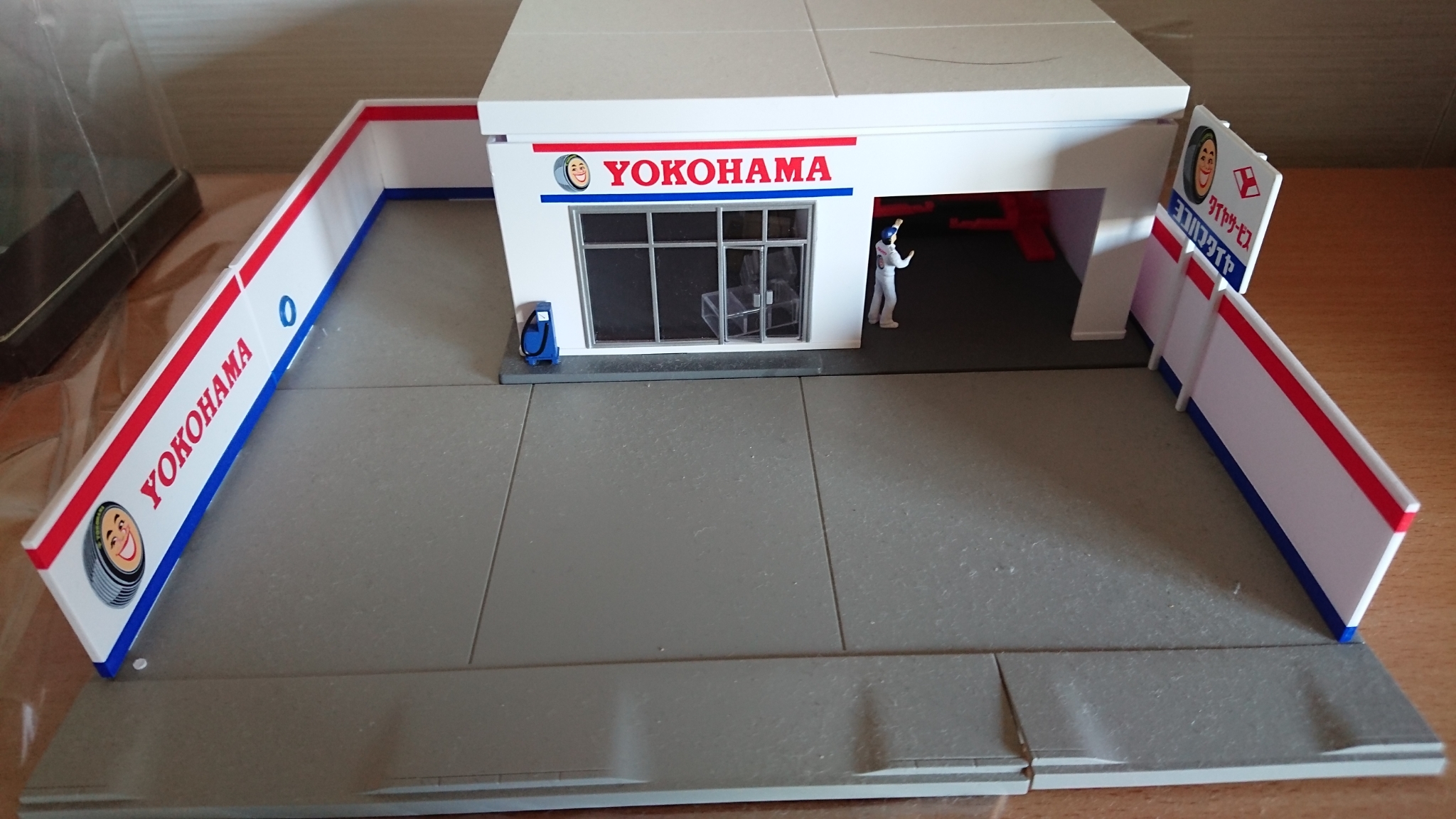 トミカ