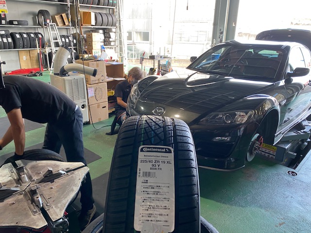 今週のお題「RX-8のタイヤ交換」　スタッフa