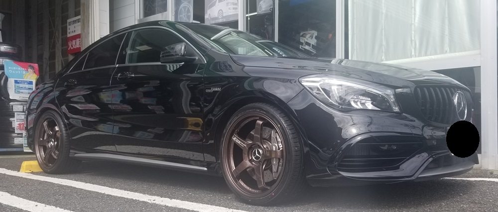 本日は メルセデスベンツ CLA45 に ADVAN GT BYOND レーシングコッパーブロンズを装着！