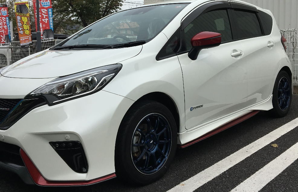 NOTE NISMO e-Power & ADVAN Racing RZ2 &ADVAN FLEVA
