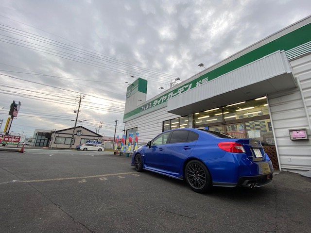 今週のお題「SUBARU WRX STiのタイヤ交換」　スタッフＹ