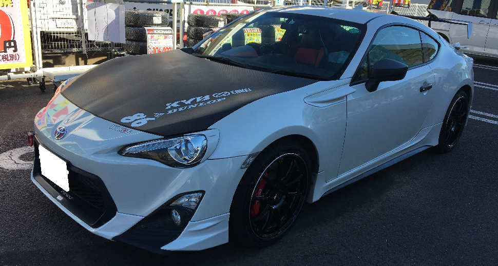 86 TRD & ADVAN Racing RZⅡ & ice GUARD6