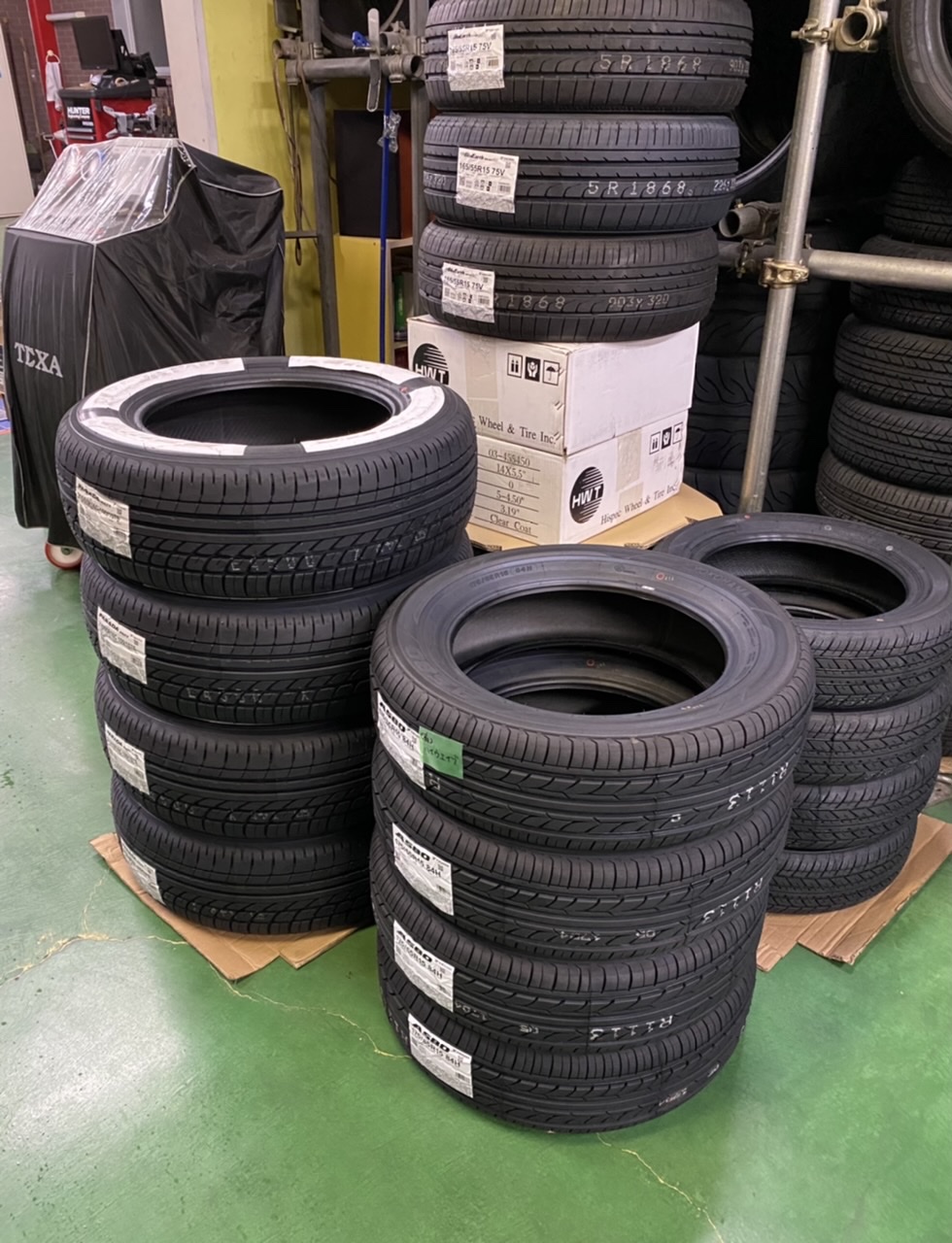 色々入荷しました。
