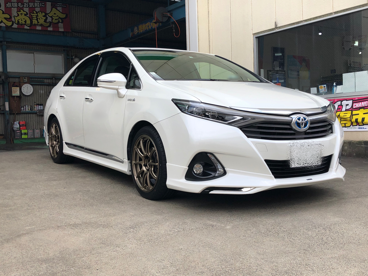 ADVAN Racing RZ2装着！