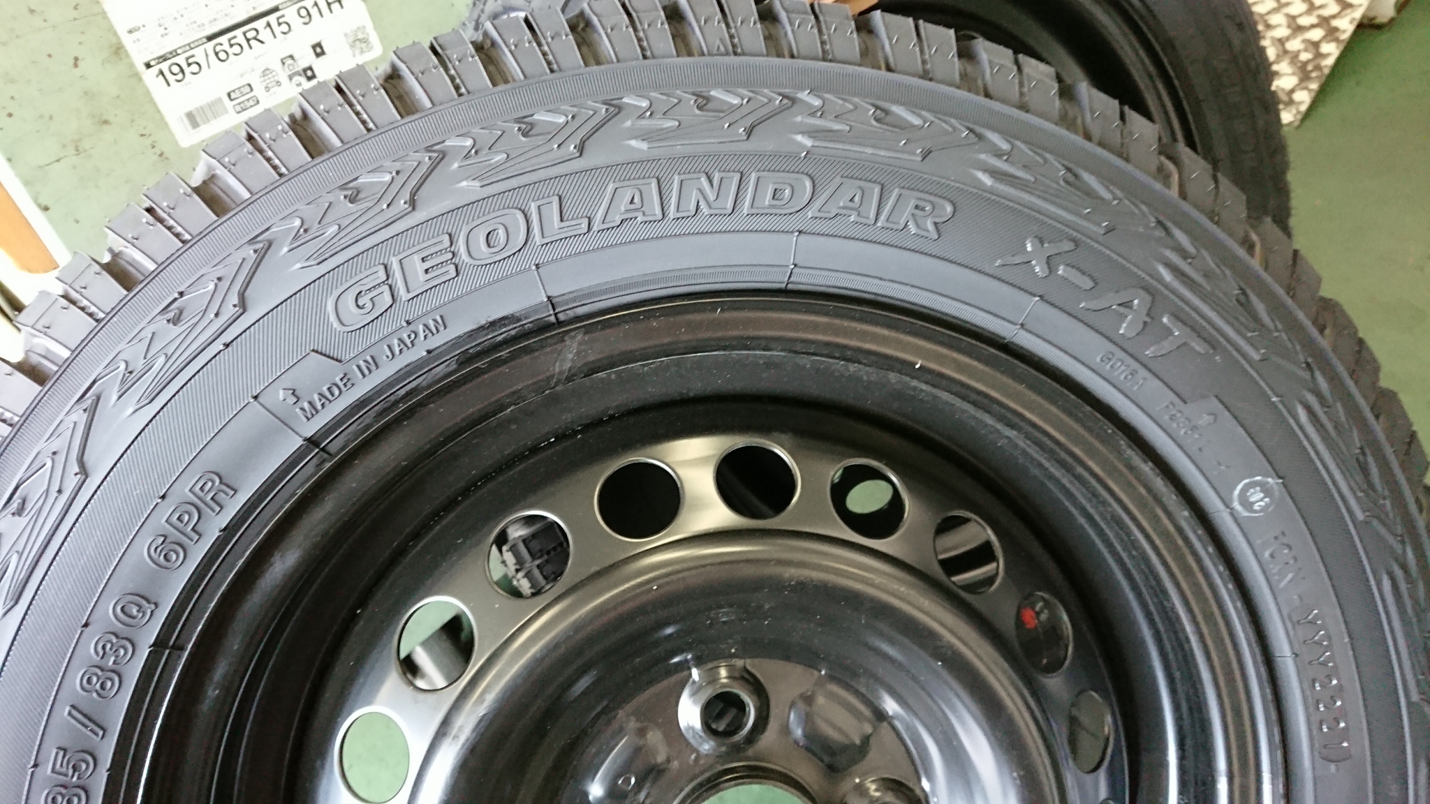GEOLANDER X-AT  145R14Cをご用意させて頂きました。