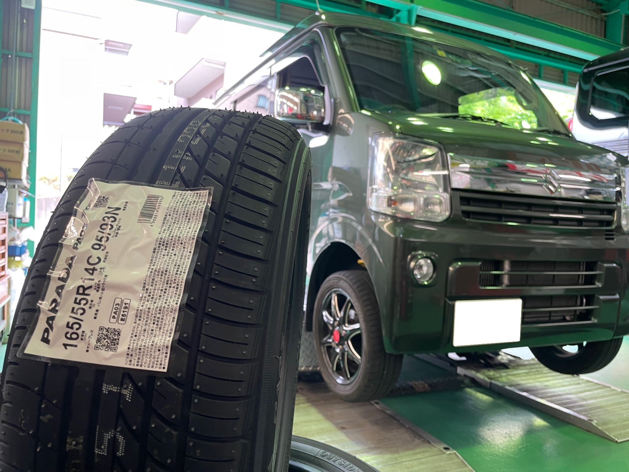 軽商用車カスタムに最適な『PARADA PA03』
