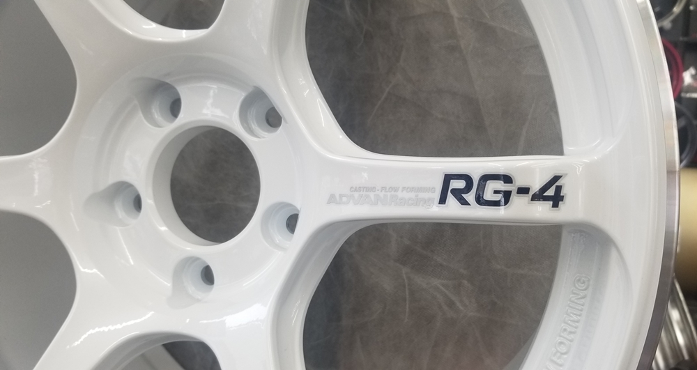 7月9日 もうすぐ発売 ！ 「ADVAN Racing RG-4」
