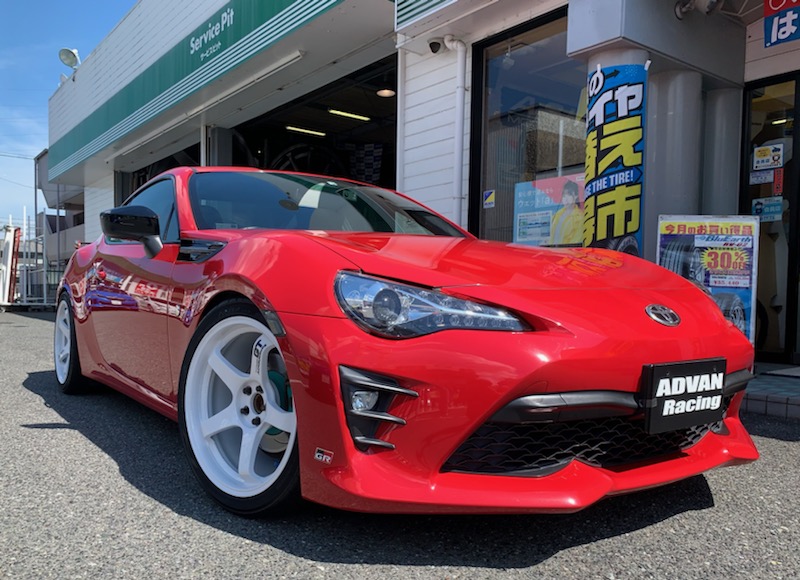ADVAN Racing GT　86に取り付け