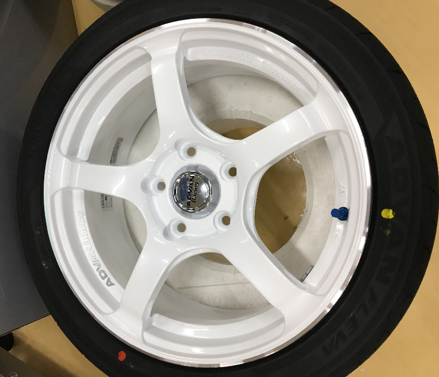 MR2　＆　ADVAN　Racing　TC-4　ADVAN　FLEVA