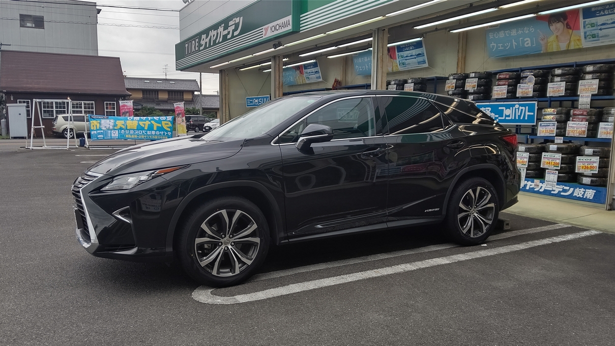 レクサスRXにADVANsports　