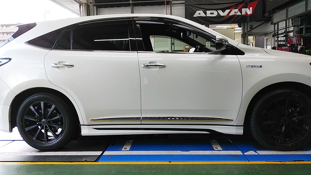 トヨタ ハリアー に ブルーアース4S を取り付けました！