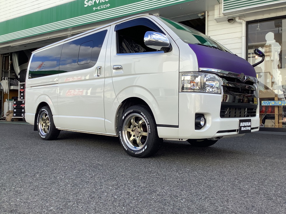 HIACE+ADVAN Racing