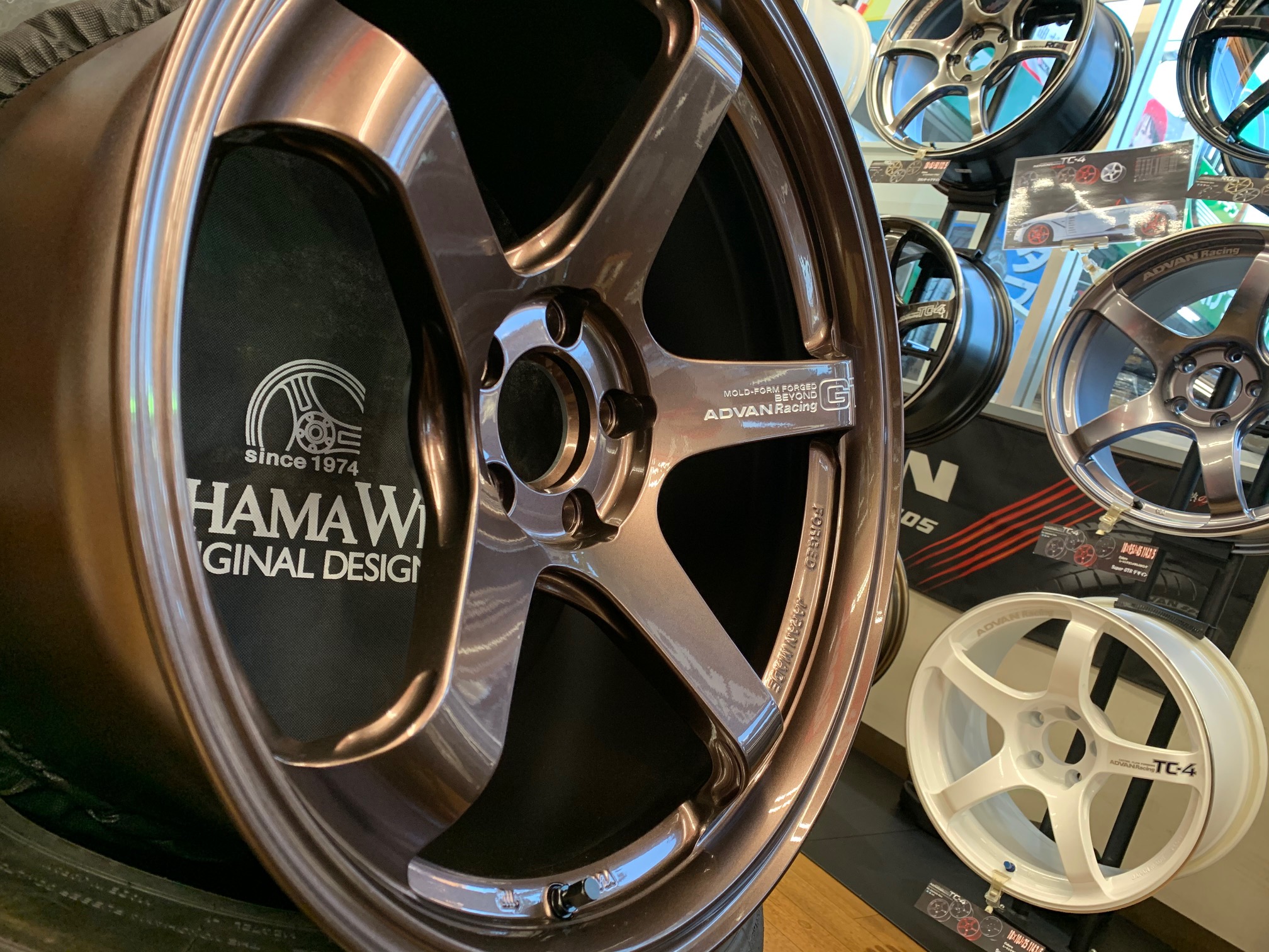 YOKOHAMA WHEEL展示してます！