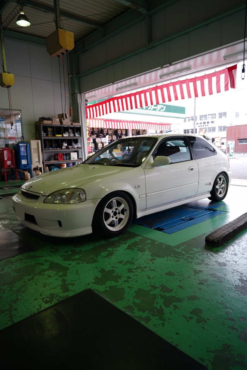 シビックタイプR（EK9）