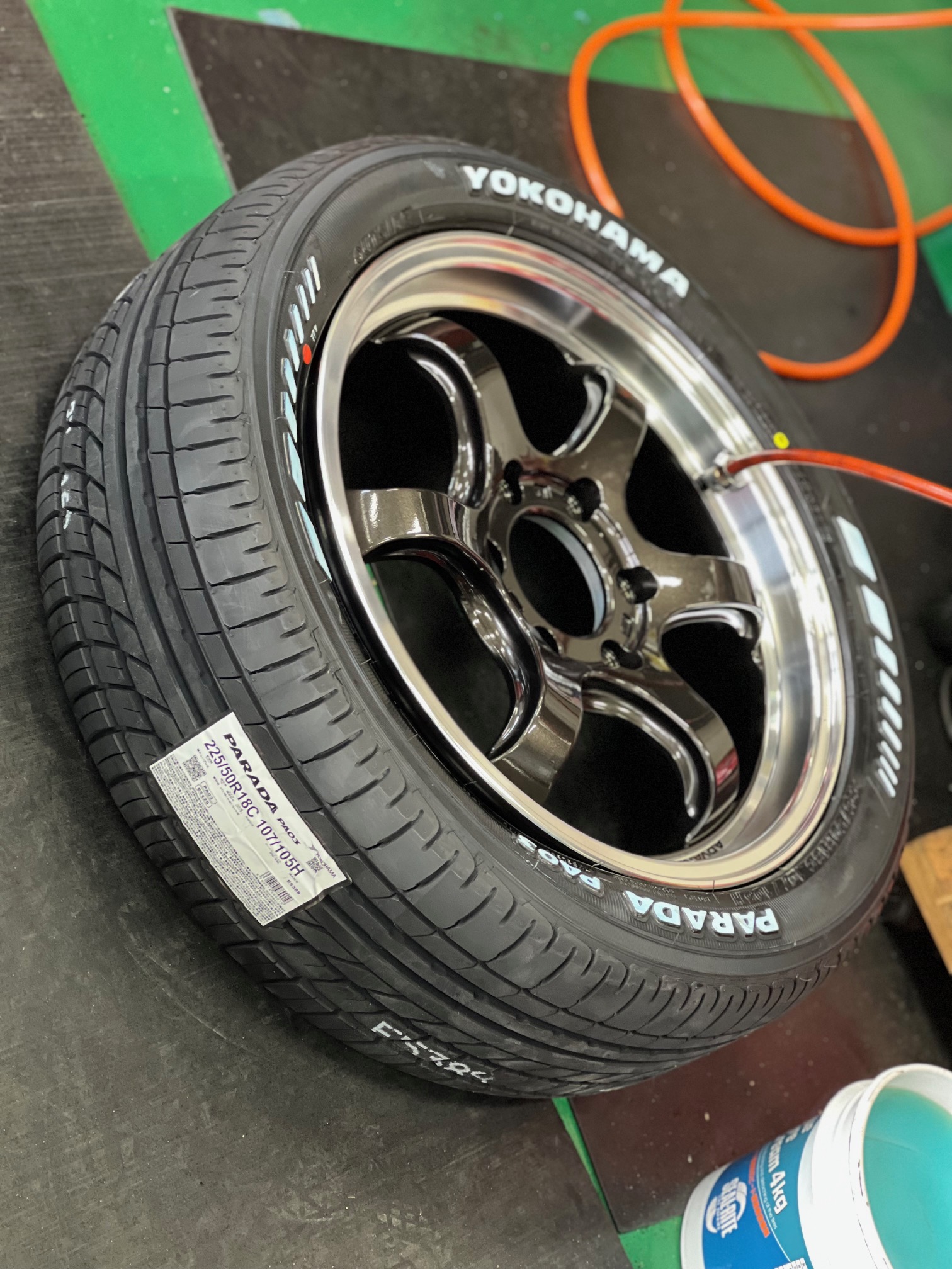 ヨコハマアルミ続々入荷