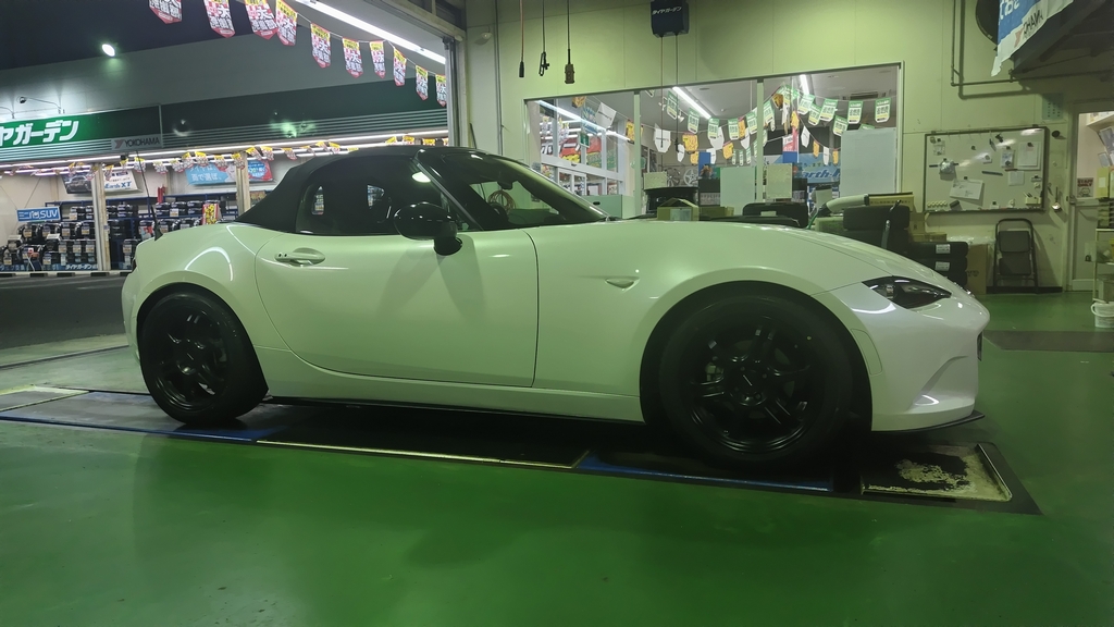 ロードスターにブルーアースGT
