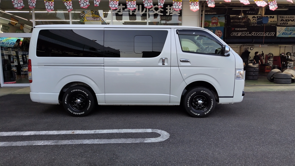 ハイエースにデイトナ