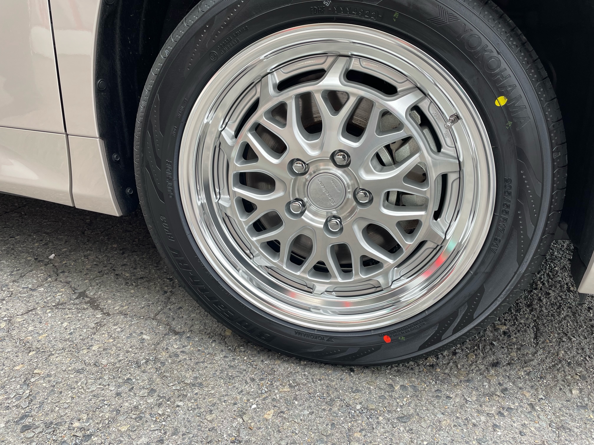 WORKシーカーＭＸ＆ブルーアースRV03　ホイールセット取付