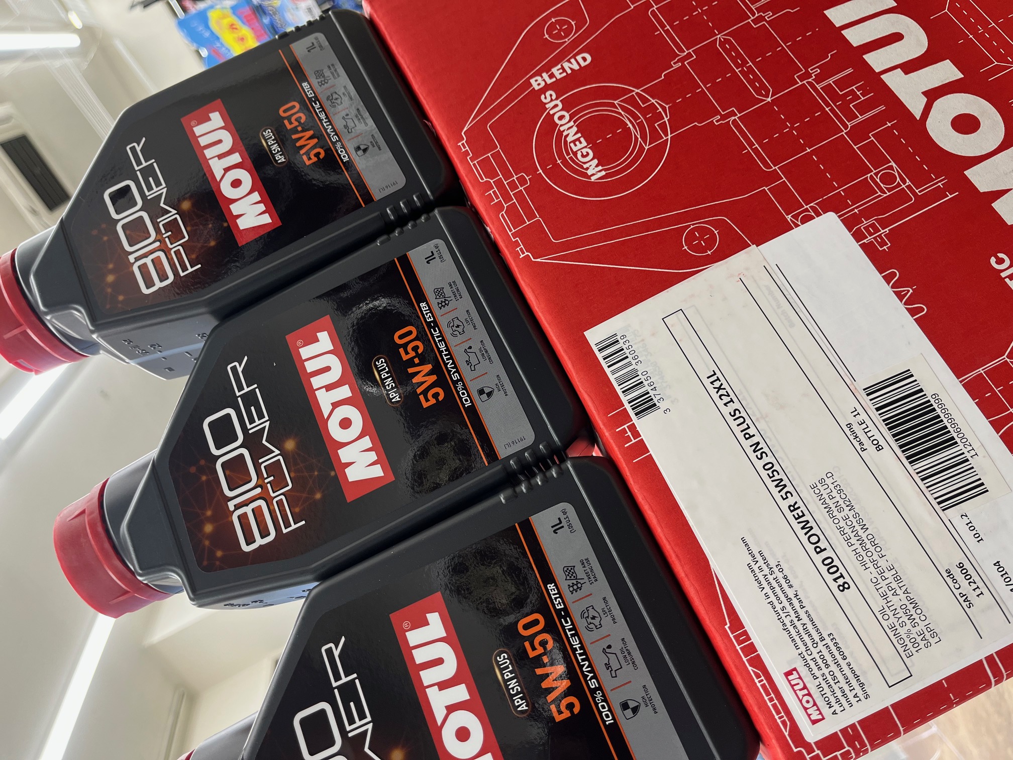 MOTUL 8100POWER　取扱開始です^^